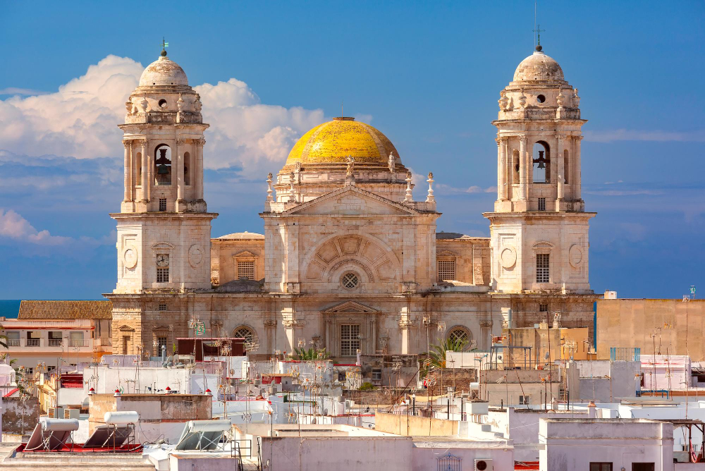 11756 The Pillars of Hercules – A Journey into the World of Mythology and Legends of Cádiz