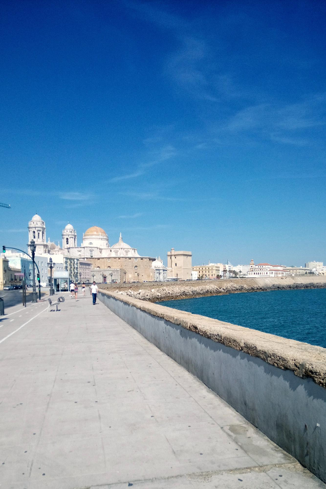 1201 The Pillars of Hercules – A Journey into the World of Mythology and Legends of Cádiz