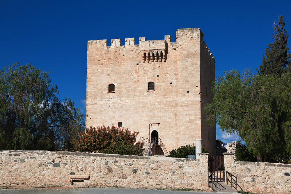 12744 Kolossi Castle and the “Wine of Kings”: A Journey into the History of Commandaria
