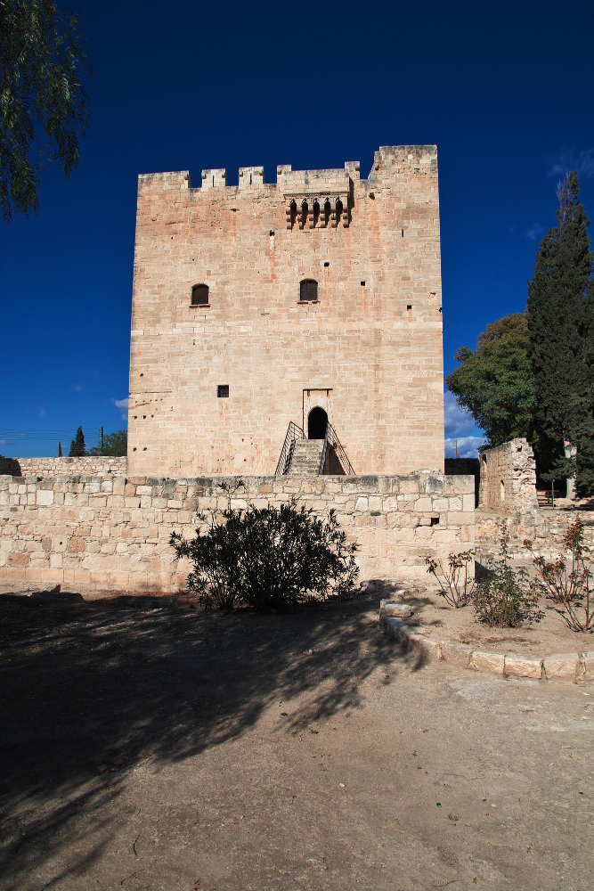 12745 Kolossi Castle and the “Wine of Kings”: A Journey into the History of Commandaria