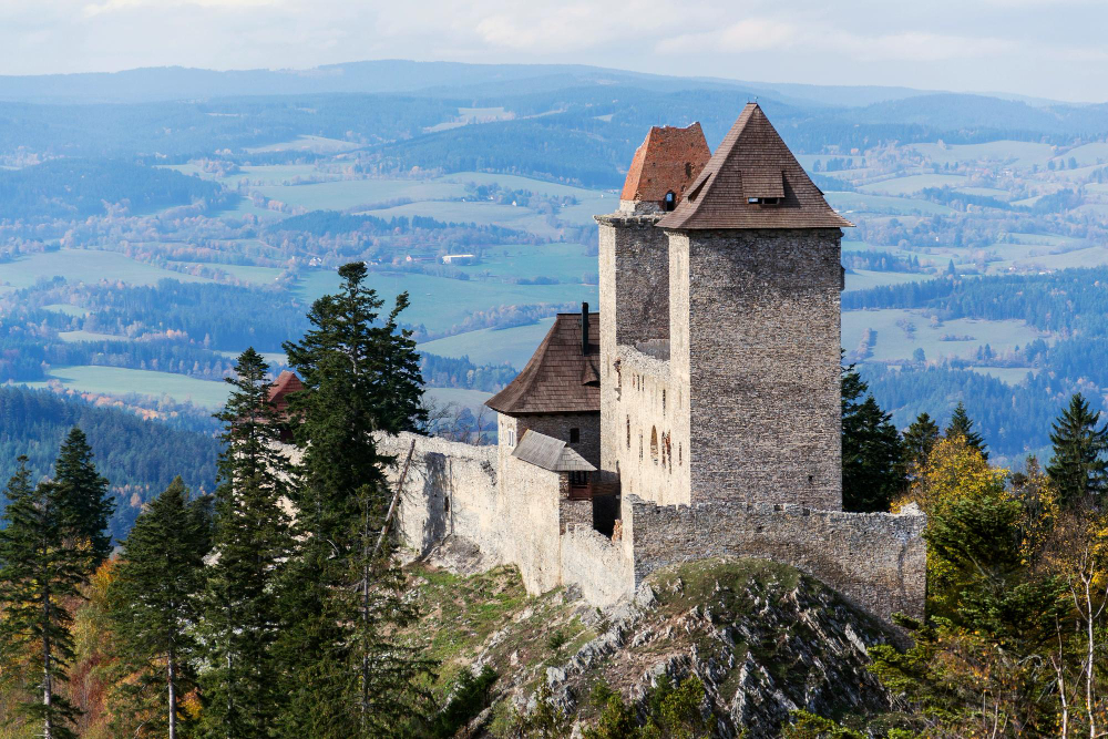 1293 The Mysterious Kašperk Castle: Between History and Myth