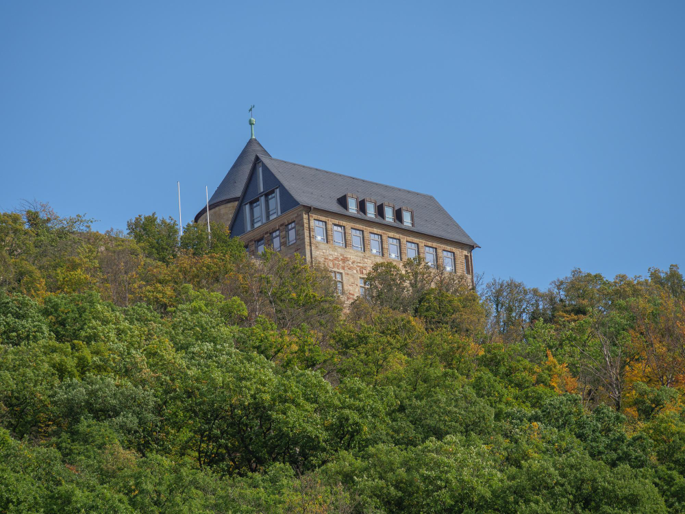 136699 The legendary story behind Waldeck Castle: Where dwarves reinforced the foundations