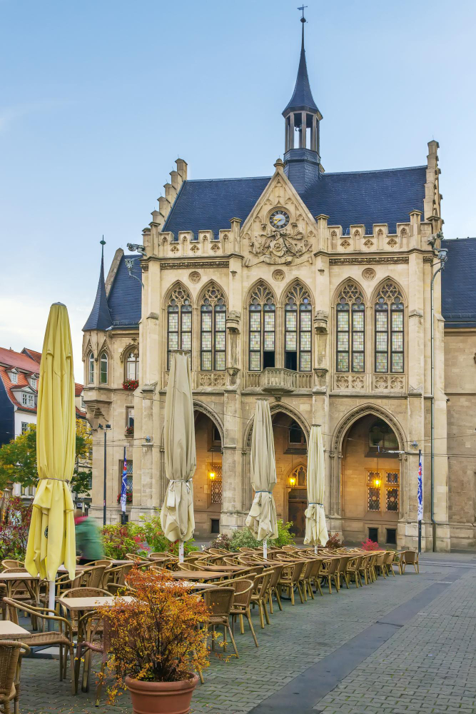 1398-1 Erfurt: The Latrine Disaster of 1184