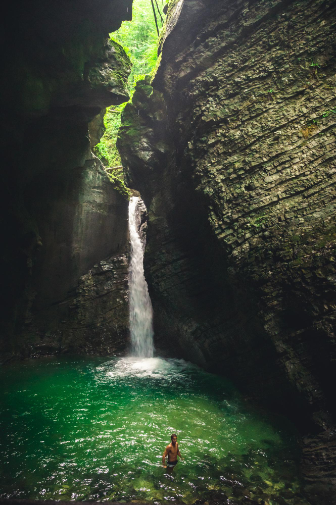 18990 The Secret of the Golden Horn: The Soča Gorges and the Myth of Zlatorog