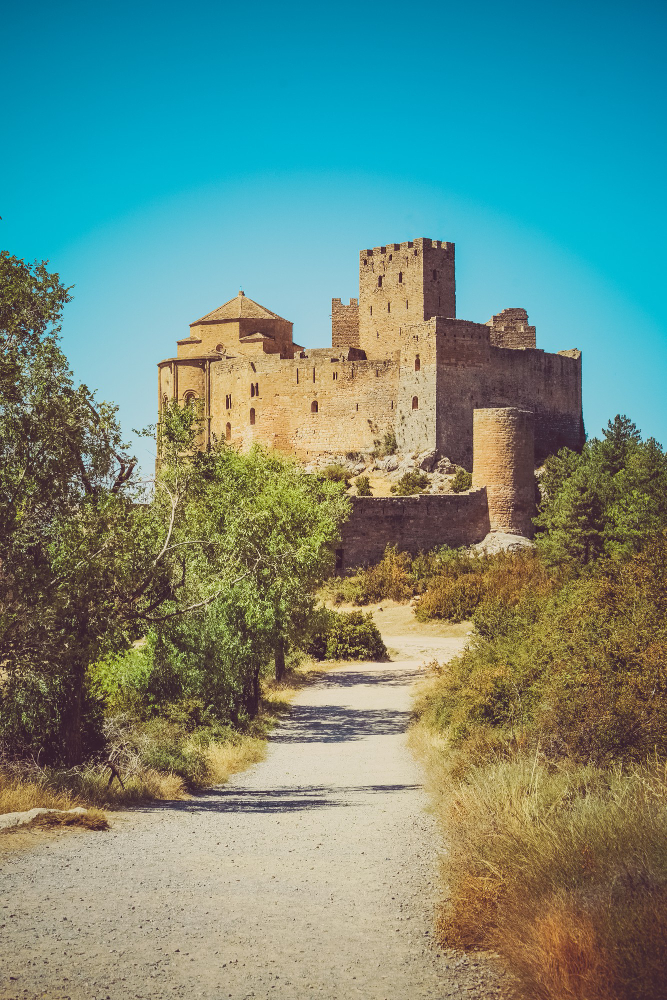 21 The Secret of Castillo de Loarre: Legend, History and the Quest for the Holy Grail