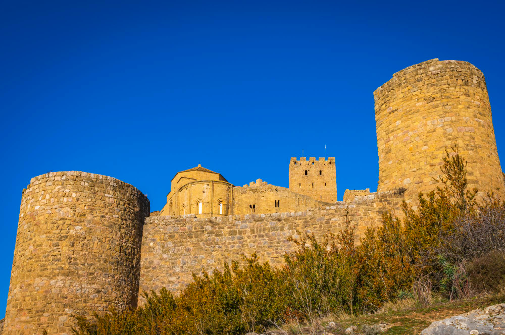 236 The Secret of Castillo de Loarre: Legend, History and the Quest for the Holy Grail