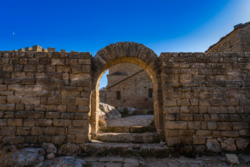 240-1 The Secret of Castillo de Loarre: Legend, History and the Quest for the Holy Grail