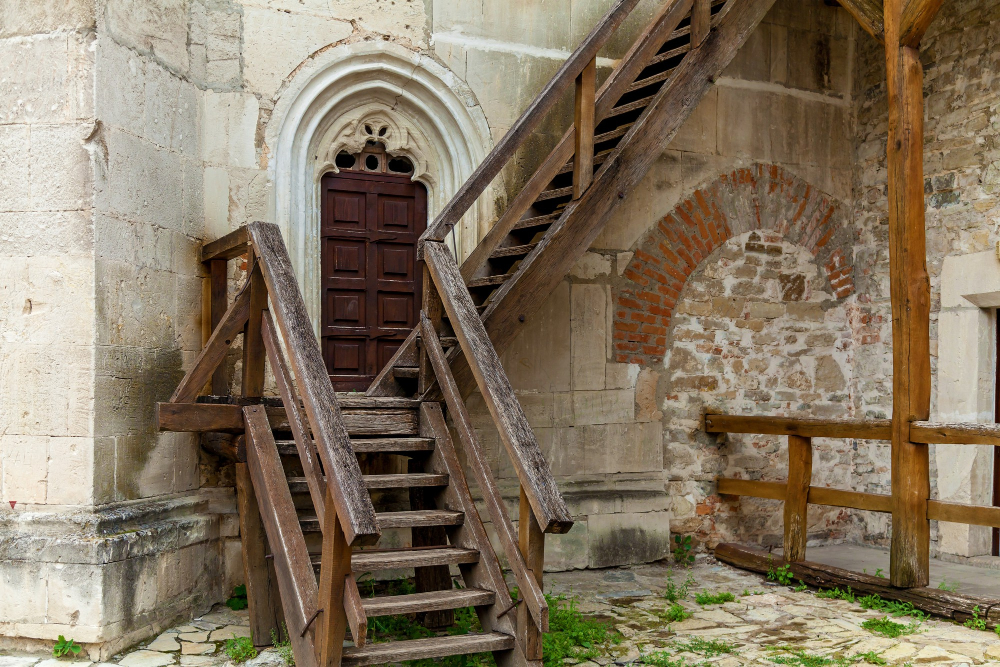 4290 Oksana’s Tears: A Legend Surrounding Chotyn Fortress