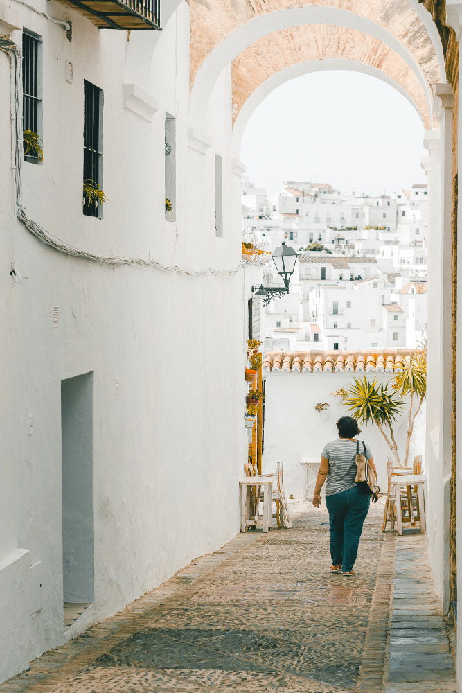 47629 The Pillars of Hercules – A Journey into the World of Mythology and Legends of Cádiz