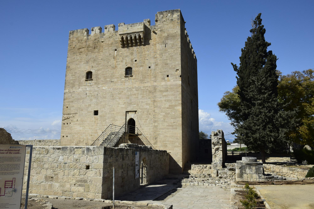 682 Kolossi Castle and the “Wine of Kings”: A Journey into the History of Commandaria