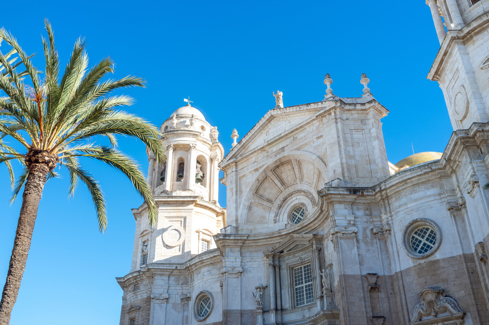 770-1 The Pillars of Hercules – A Journey into the World of Mythology and Legends of Cádiz