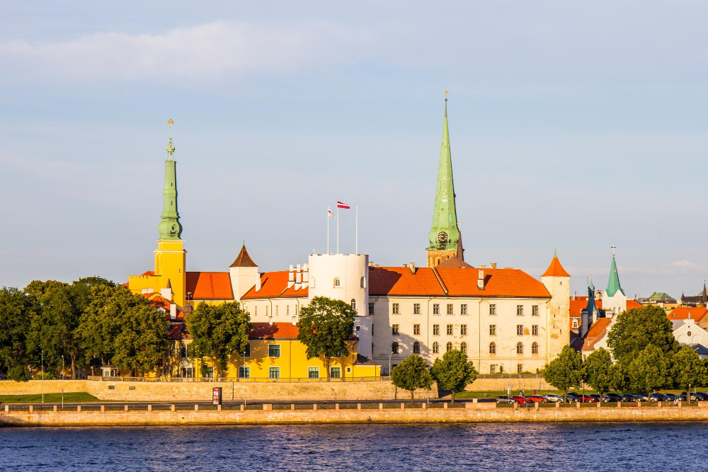 954 The Mysterious Cats of Riga: A Legend of Protest and Reconciliation