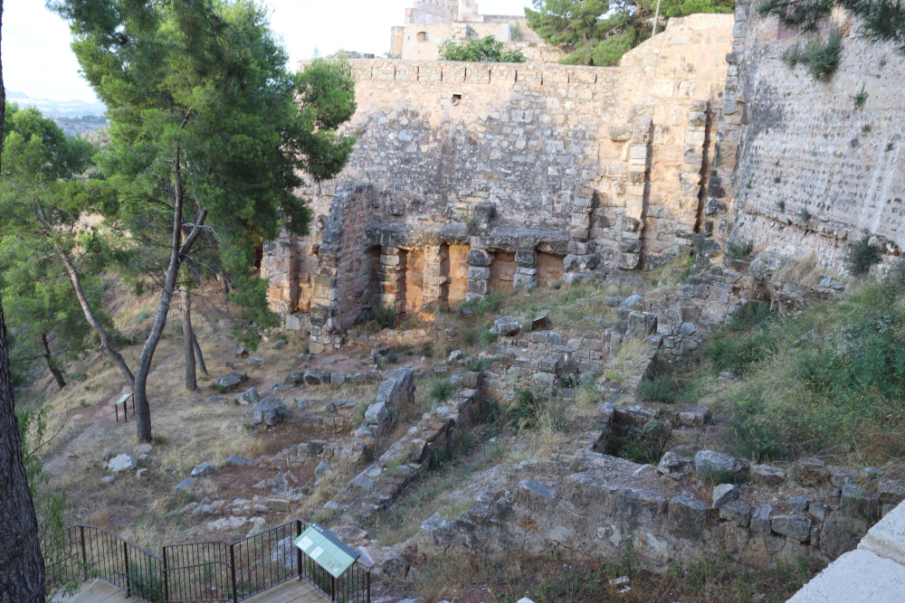 118 Sagunto: A fortress that made history