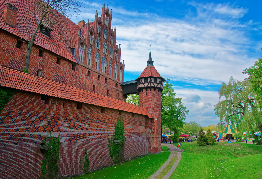 15673 Malbork Castle – A Fortified Stronghold and its Spooky Legends