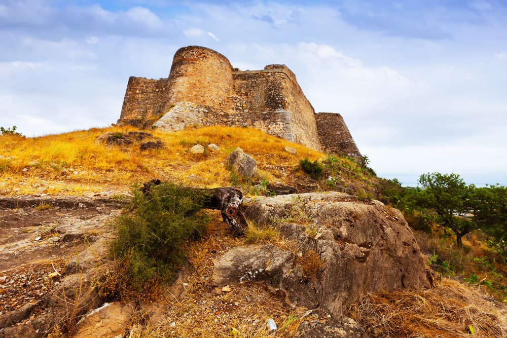 2375-1 Sagunto: A fortress that made history