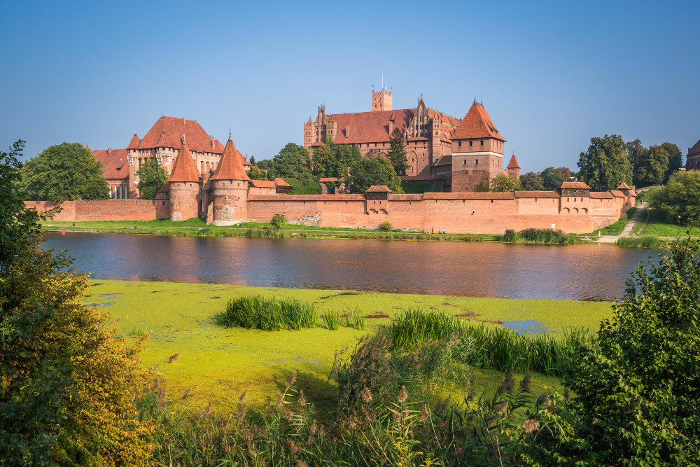 2497 Malbork Castle – A Fortified Stronghold and its Spooky Legends