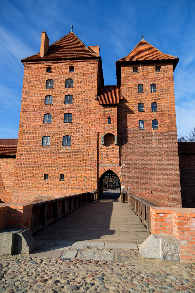 3946 Malbork Castle – A Fortified Stronghold and its Spooky Legends