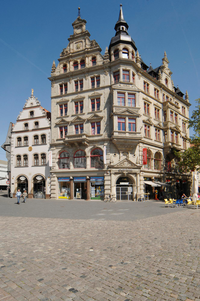 4115 The Secret of the Giant’s Bed: A Legend from the Braunschweig Region