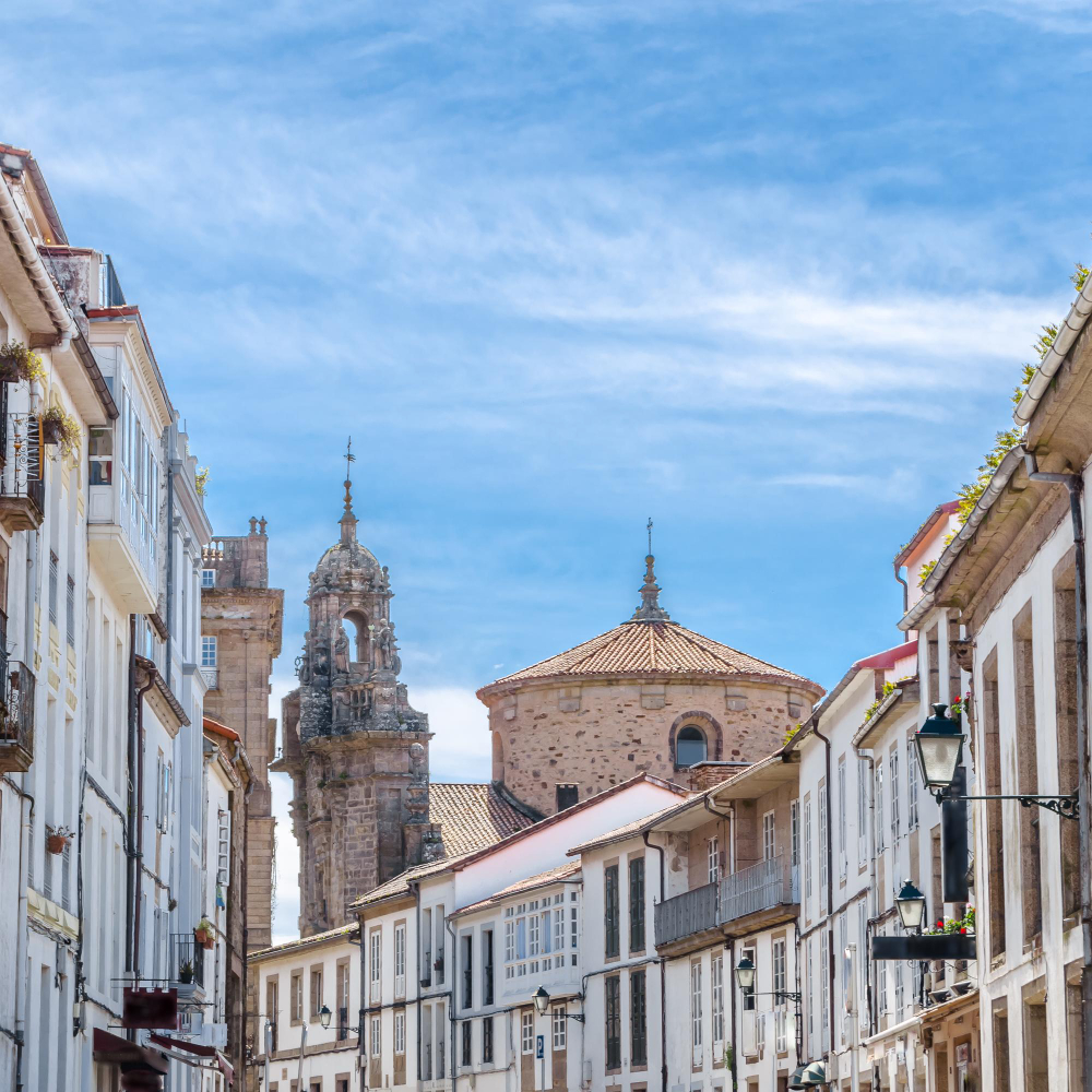 4344 Santiago de Compostela: Myth and History of a Major Pilgrimage Destination