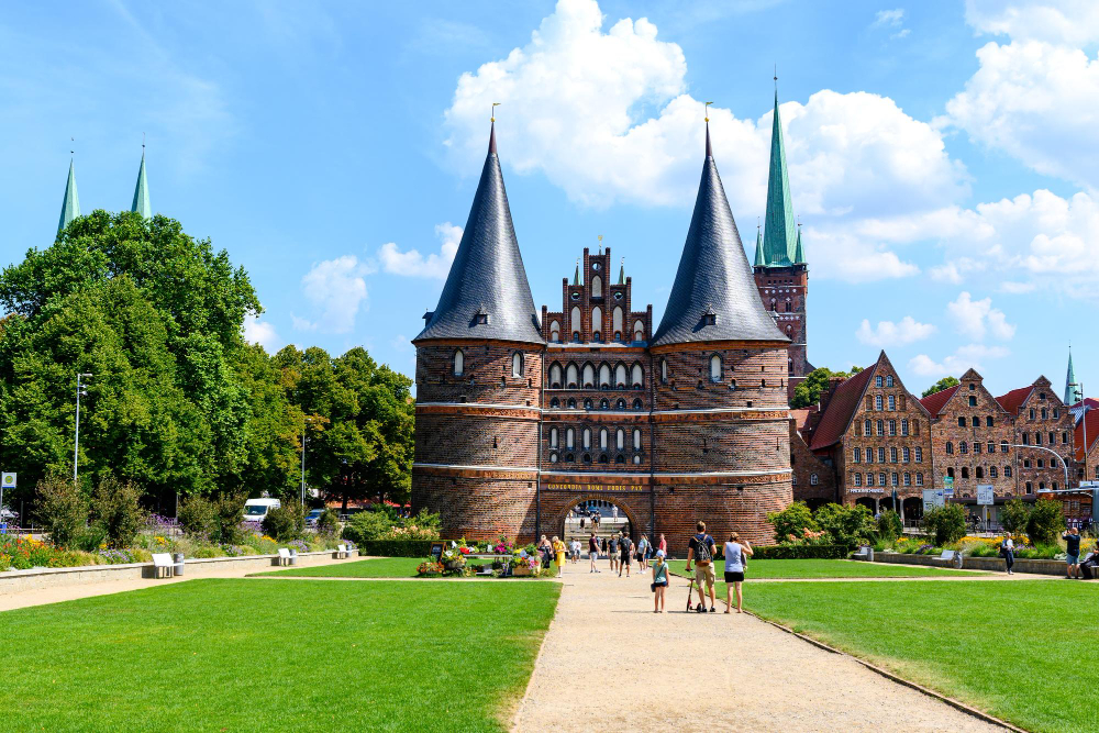 66-1 The Glorious Hanseatic League: Rise, Wealth and Decline of a Medieval Trading Power