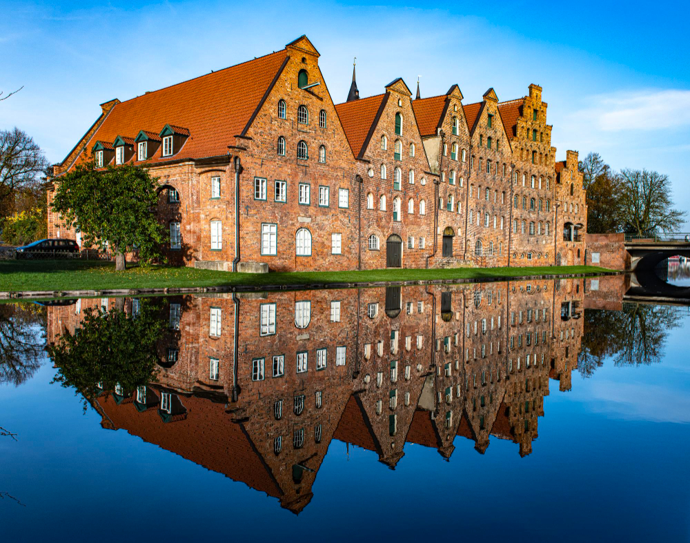 72 The Glorious Hanseatic League: Rise, Wealth and Decline of a Medieval Trading Power