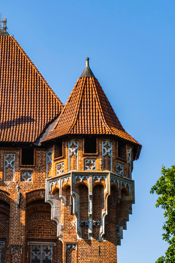 755 Malbork Castle – A Fortified Stronghold and its Spooky Legends