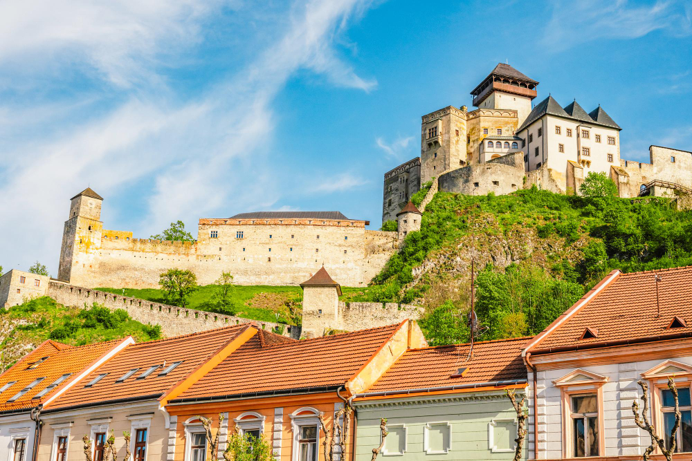 75624-1 Trenčín Castle and the Legend of the Well of Love – A Story of Devotion and Tragedy