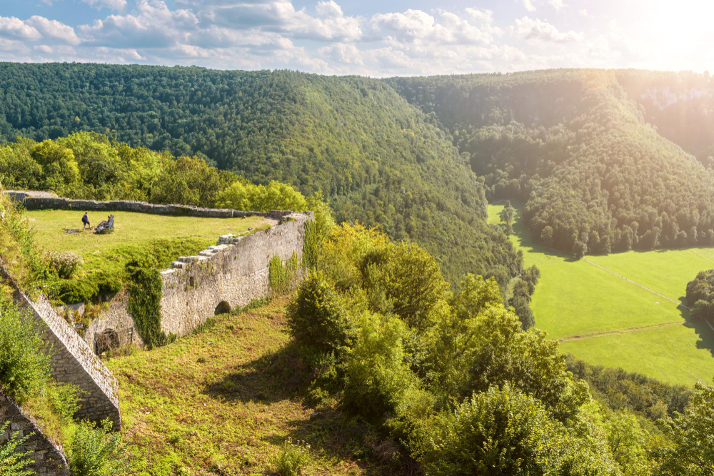 1324-1 The Fire Devil and the Lightning Strike: How a Natural Disaster Turned Hohenurach Castle from an Impregnable Stronghold into a Ruin