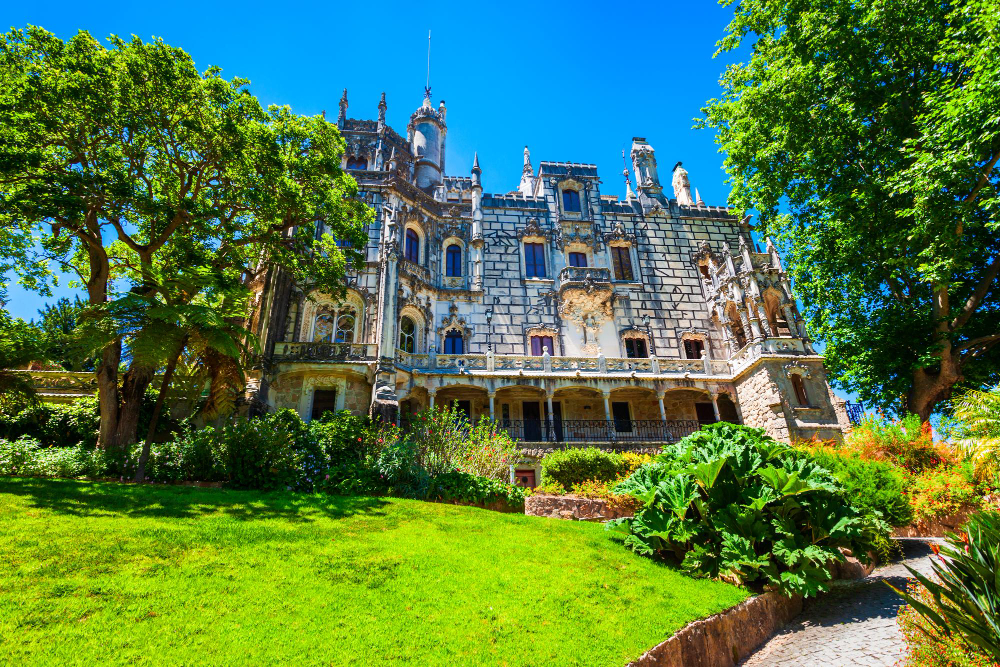 17028 Quinta da Regaleira: A mystical labyrinth full of secrets and legends in Sintra