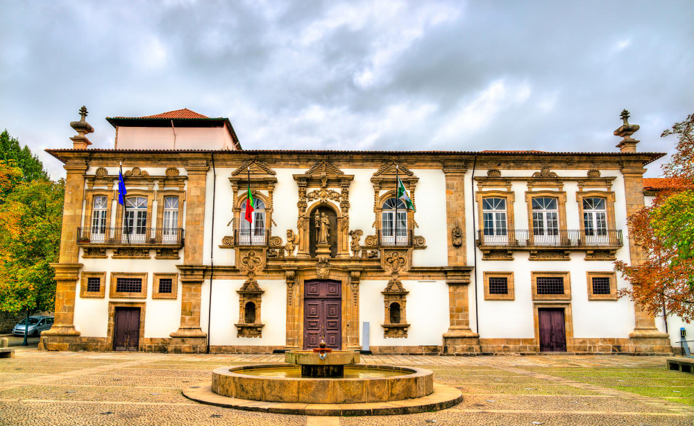 18589 The Legend of the Olive Tree of Guimarães: A Living Symbol of Portugal’s Birthplace