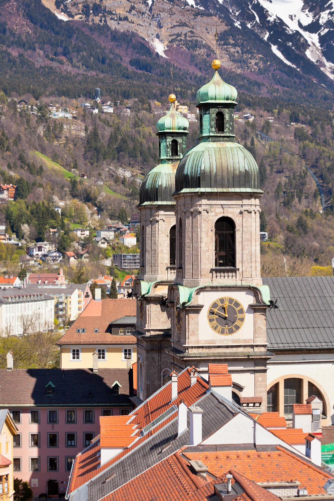 456-2 The Kasermandl: The Mysterious Spirit of the Umbrüggler Alm