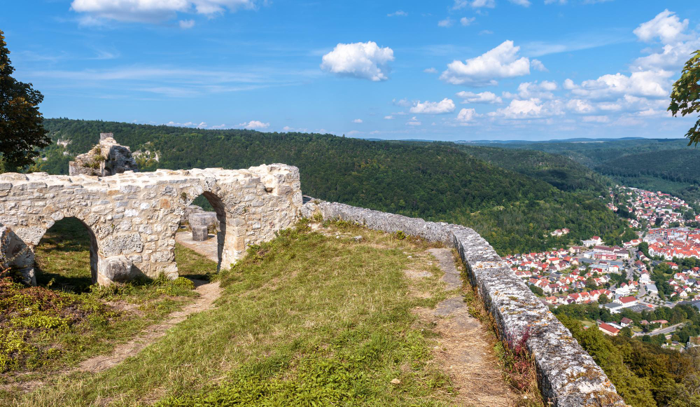 4565 The Fire Devil and the Lightning Strike: How a Natural Disaster Turned Hohenurach Castle from an Impregnable Stronghold into a Ruin