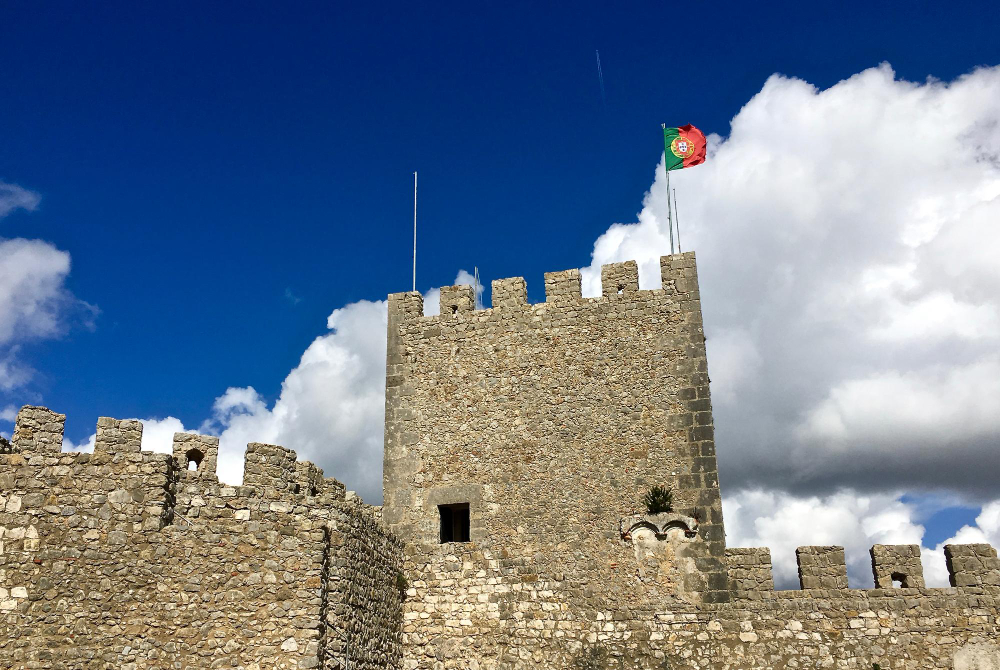 489-1 The Mysterious Veil of the Serra de Sintra: Fascinating Insights into the Sintra Mist