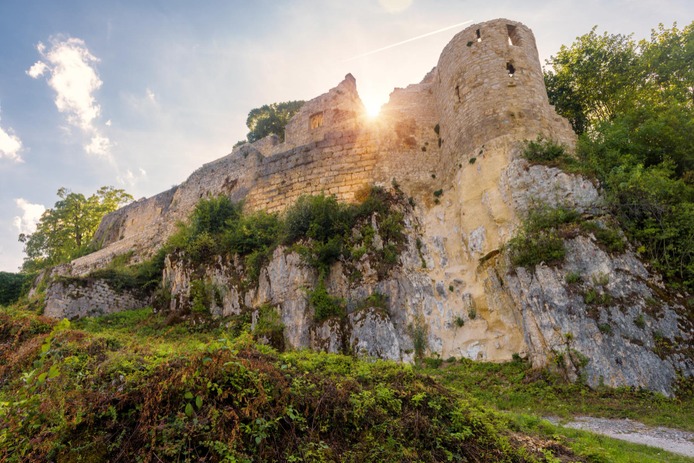 8741 The Fire Devil and the Lightning Strike: How a Natural Disaster Turned Hohenurach Castle from an Impregnable Stronghold into a Ruin
