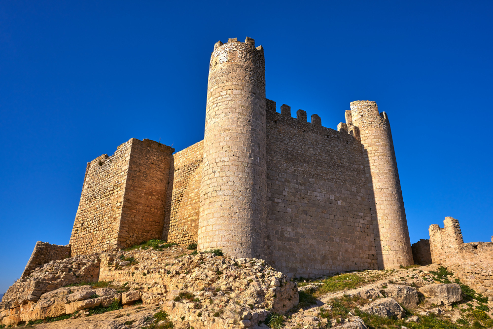 15037 Xivert: The Templar castle between documented history and the legend of the hidden treasure