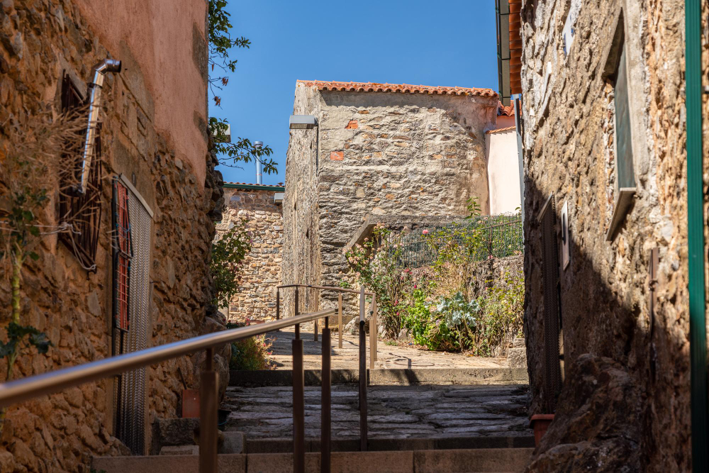1621 Betrayal and Majesty: The Legacy of Cristóvão de Moura’s Palace Amid the Turmoil of 17th-Century Portugal