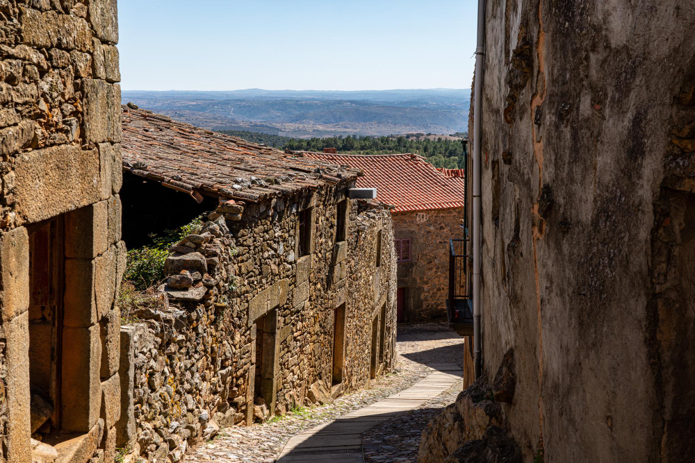 1625 Betrayal and Majesty: The Legacy of Cristóvão de Moura’s Palace Amid the Turmoil of 17th-Century Portugal