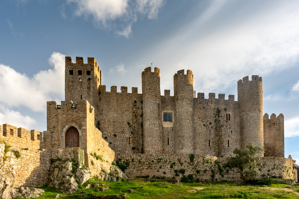 169-1 The “Moles” of Óbidos: The Mysterious Legend Beneath Portugal’s Famous Castle Town