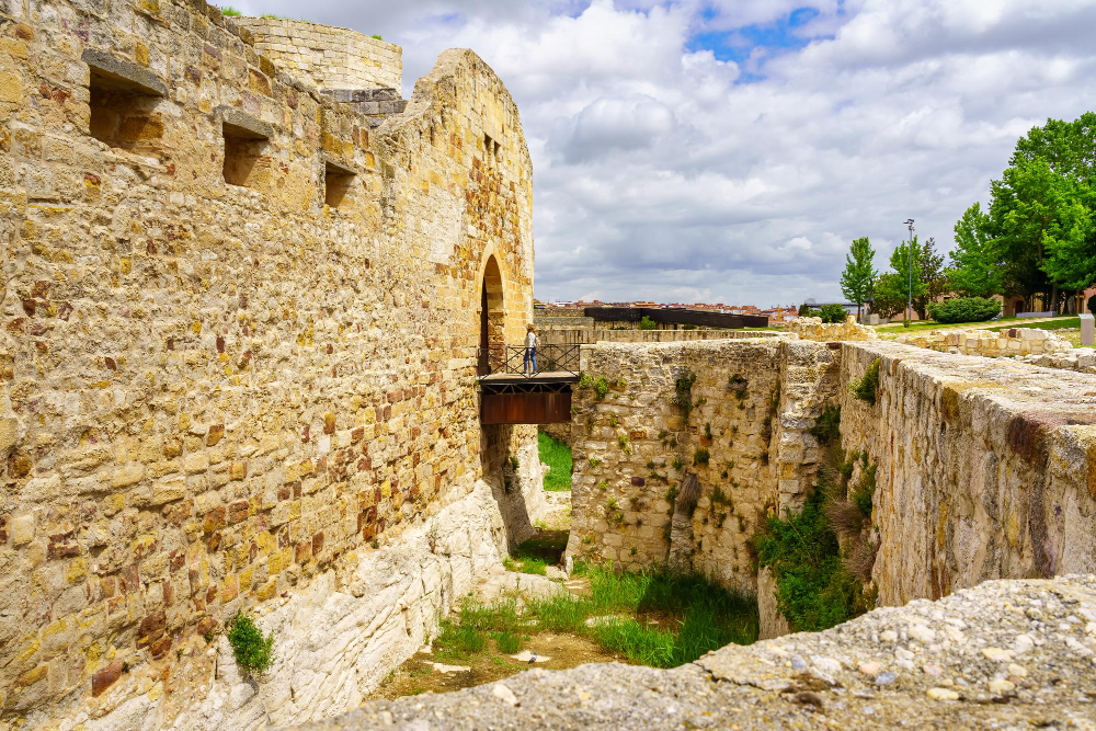 2814-2 Campo de la Verdad: How Zamora Became a Symbol of Resistance Amid History, Legend, and Divine Judgment