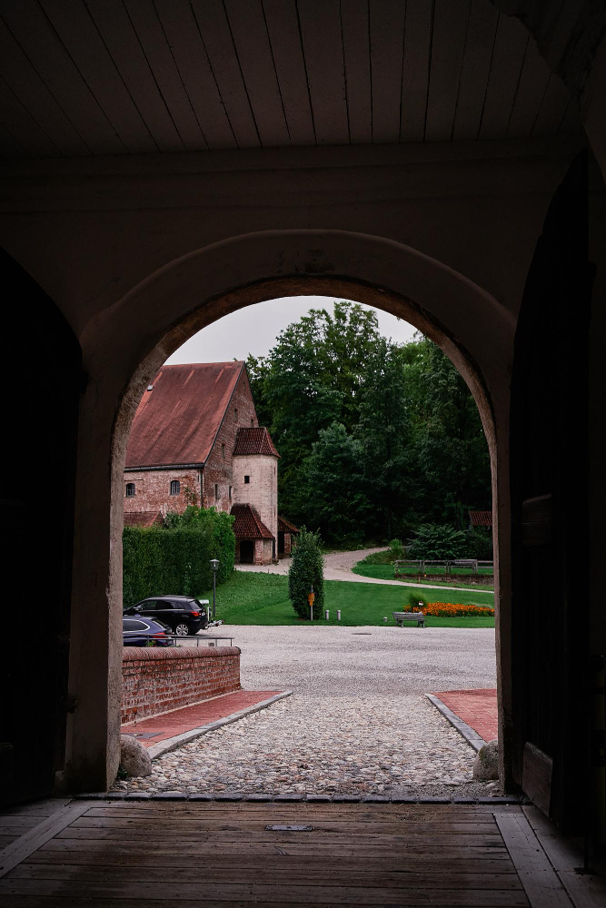 299 The Little Man of the Well (Brunnenmännlein) at Trausnitz Castle: A Fascinating Legend Straddling History and Myth