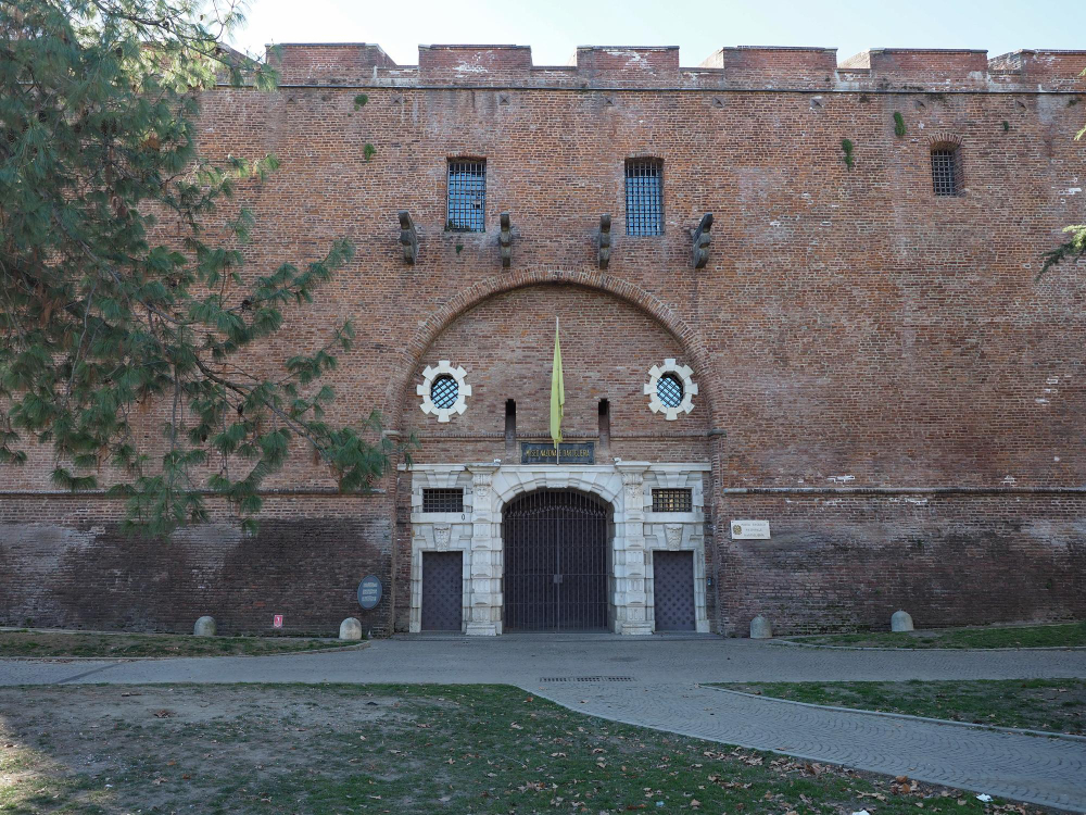 30518 The Mystical Pentagram of Turin: The Citadel Under the Spell of Occult Geometry