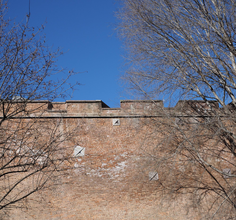 39596 The Mystical Pentagram of Turin: The Citadel Under the Spell of Occult Geometry