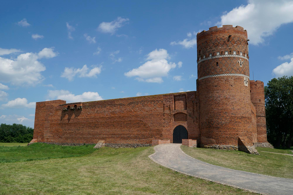 42978 The Legend of Żabusia – The Frog Maiden of Ciechanów Castle