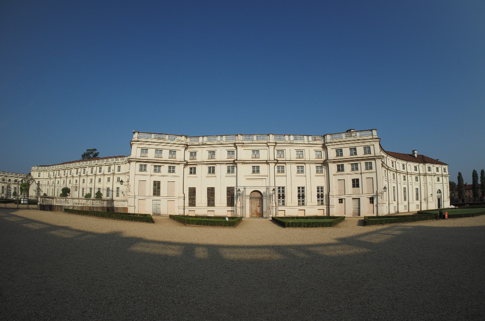 5055-1 Fritz the Elephant – Myth and Reality of a Legendary Pachyderm in Stupinigi