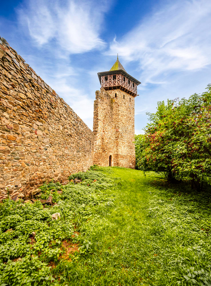 8974 The Legend of Friduš (Helfried) of Linava: The Ruthless Robber Knight of Helfštýn Castle